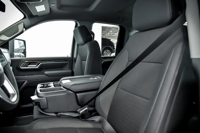 new 2025 GMC Sierra 2500 car, priced at $54,880