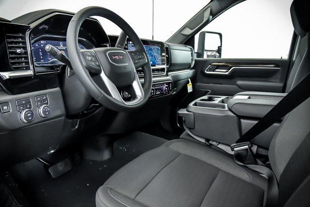 new 2025 GMC Sierra 2500 car, priced at $54,880