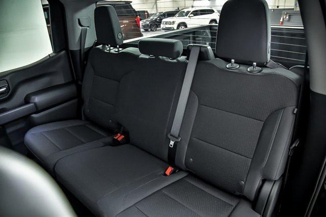 new 2025 GMC Sierra 1500 car, priced at $45,515