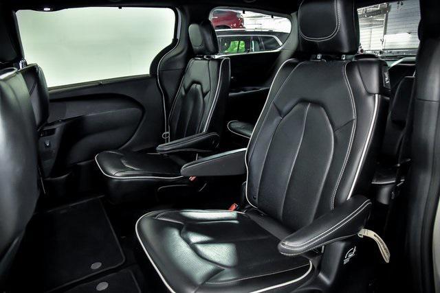 used 2023 Chrysler Pacifica car, priced at $41,290