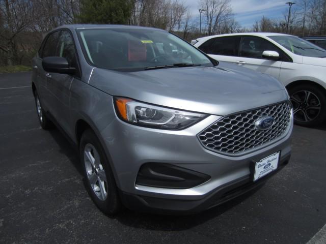 new 2024 Ford Edge car, priced at $39,467