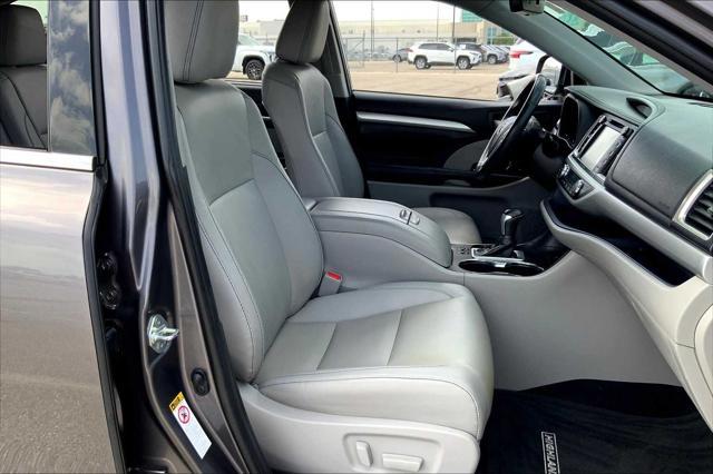 used 2019 Toyota Highlander car, priced at $24,693
