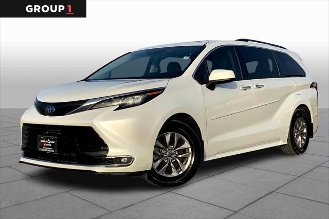 used 2022 Toyota Sienna car, priced at $38,997