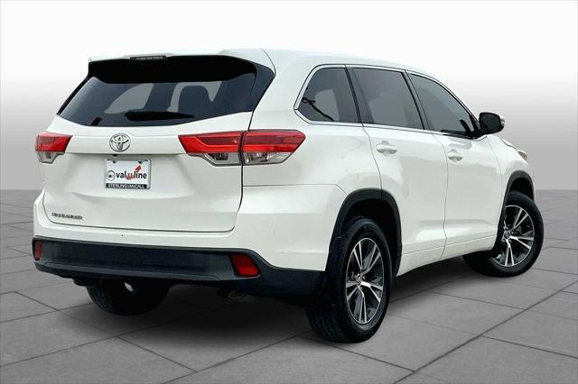 used 2017 Toyota Highlander car, priced at $16,495