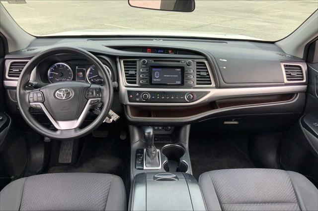 used 2017 Toyota Highlander car, priced at $16,495