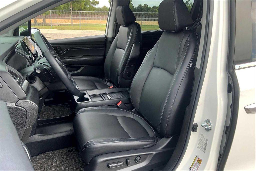 used 2023 Honda Odyssey car, priced at $35,500
