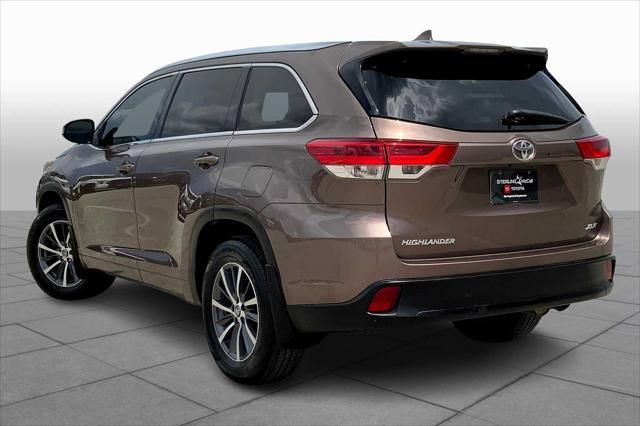 used 2018 Toyota Highlander car, priced at $26,836
