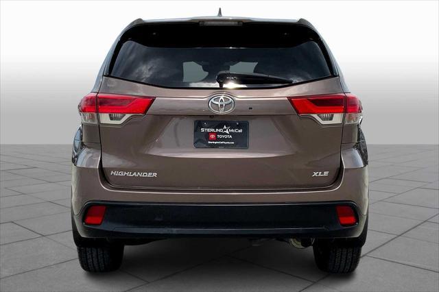 used 2018 Toyota Highlander car, priced at $26,836