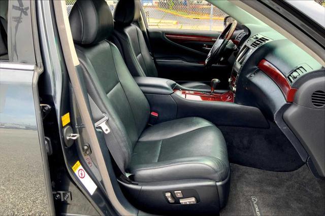 used 2007 Lexus LS 460 car, priced at $11,439
