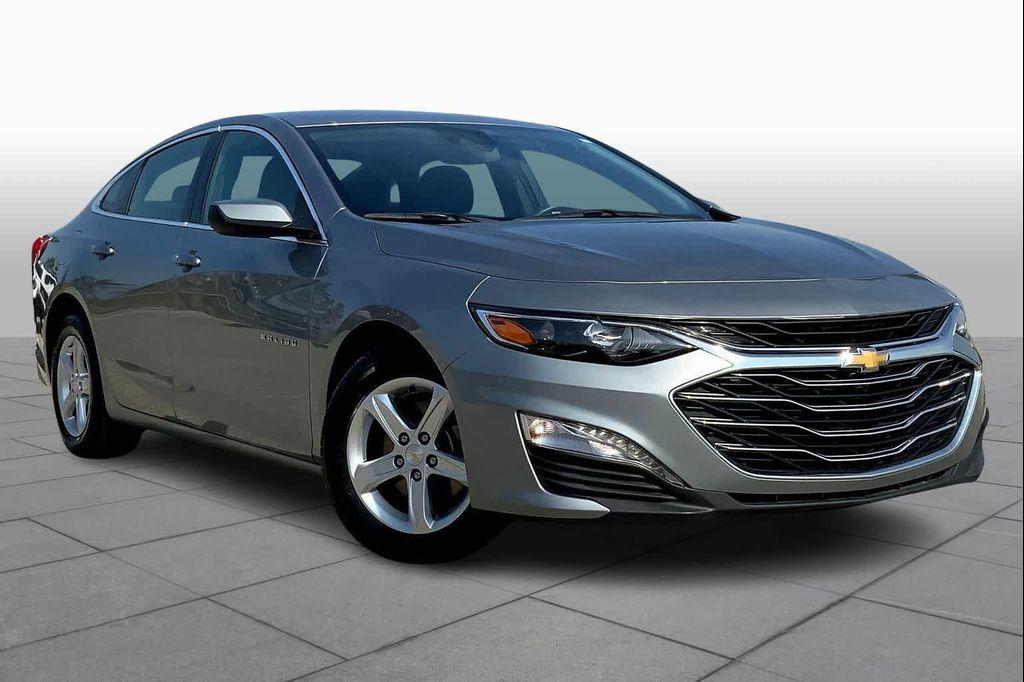 used 2024 Chevrolet Malibu car, priced at $17,994