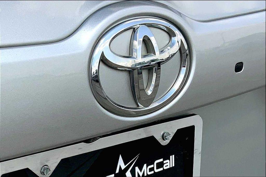 used 2019 Toyota Highlander car, priced at $22,765