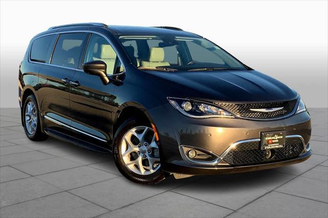 used 2020 Chrysler Pacifica car, priced at $30,912