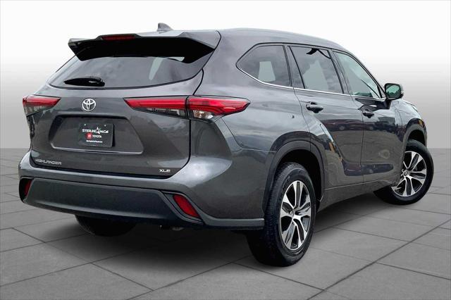 used 2022 Toyota Highlander car, priced at $32,488