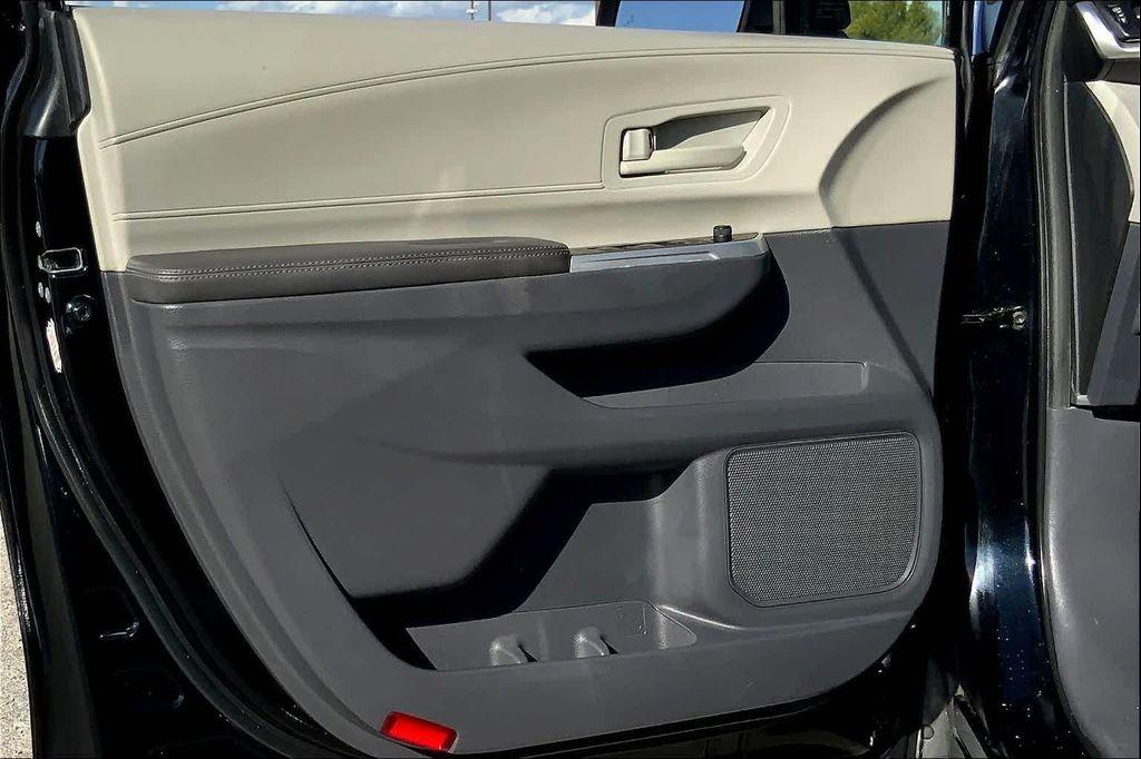 used 2022 Toyota Sienna car, priced at $30,499