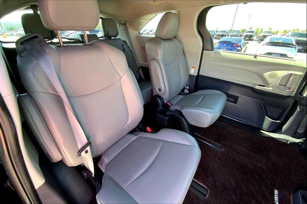 used 2022 Toyota Sienna car, priced at $30,984