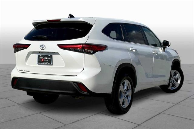 used 2023 Toyota Highlander car, priced at $31,992