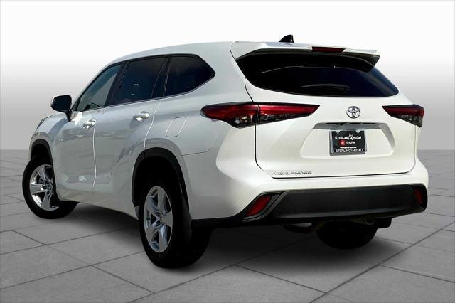 used 2023 Toyota Highlander car, priced at $31,992