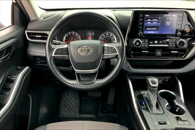 used 2022 Toyota Highlander car, priced at $30,447