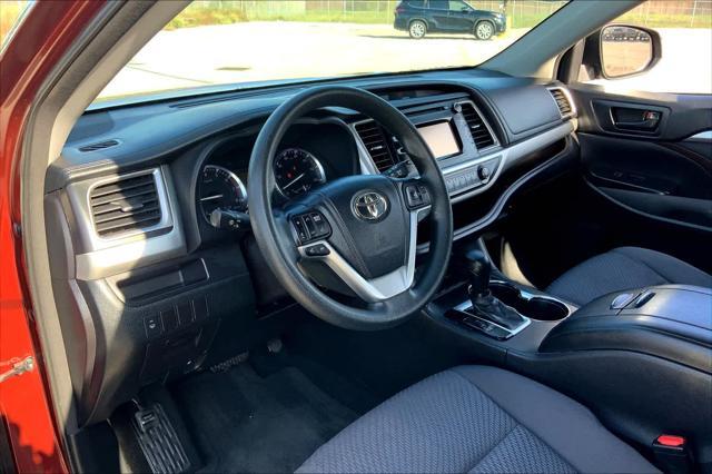 used 2014 Toyota Highlander car, priced at $15,337