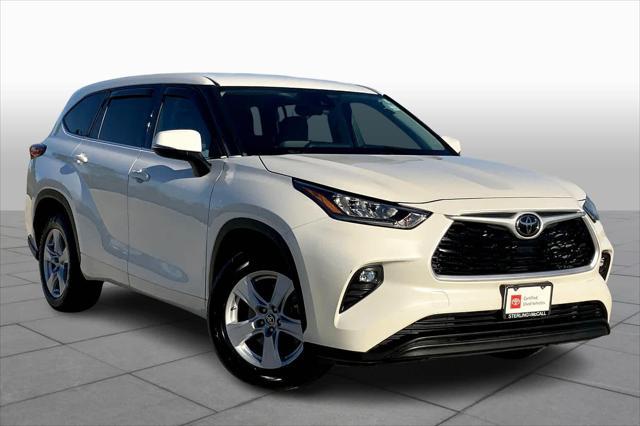 used 2020 Toyota Highlander car, priced at $27,439