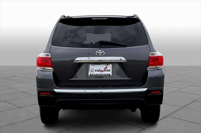 used 2013 Toyota Highlander car, priced at $12,499
