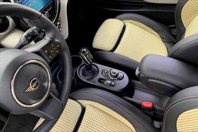used 2023 MINI Hardtop car, priced at $24,574