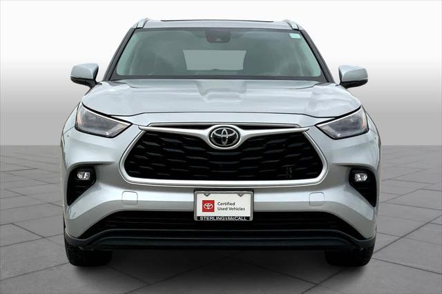 used 2023 Toyota Highlander car, priced at $36,751