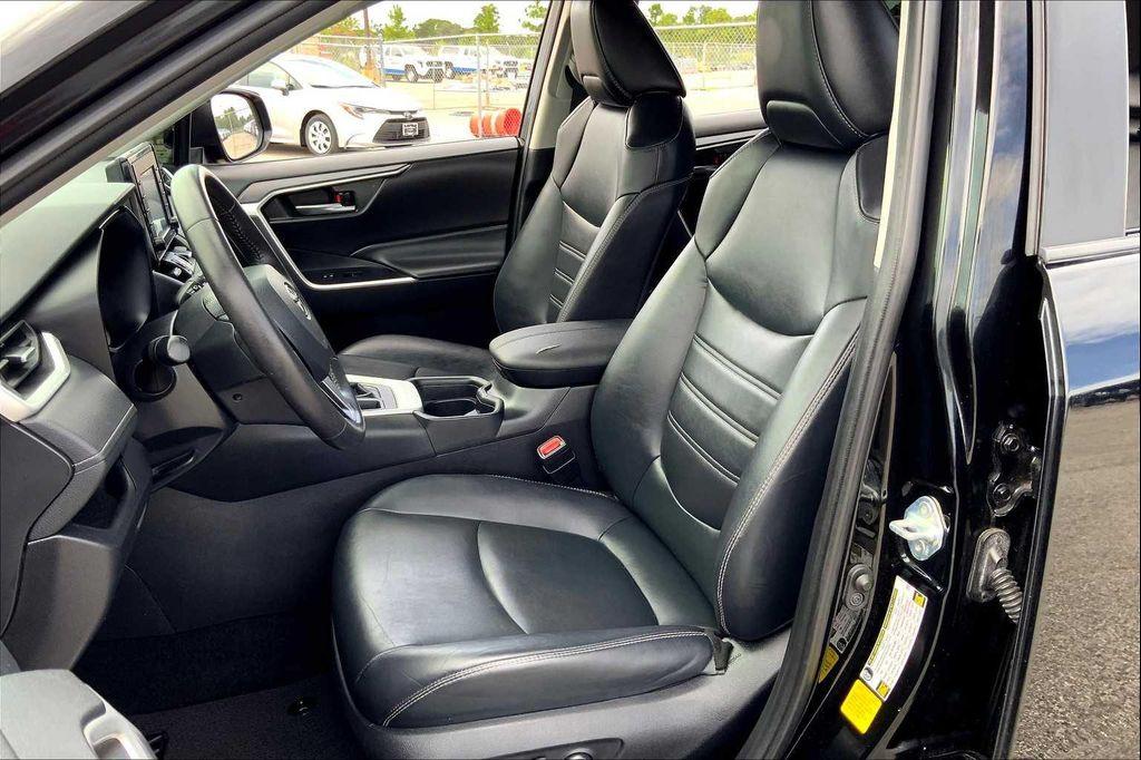 used 2021 Toyota RAV4 car, priced at $27,900
