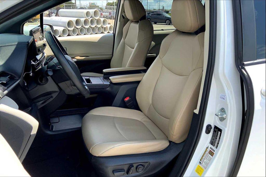 used 2023 Toyota Sienna car, priced at $33,995
