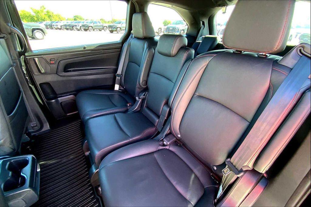 used 2023 Honda Odyssey car, priced at $32,568