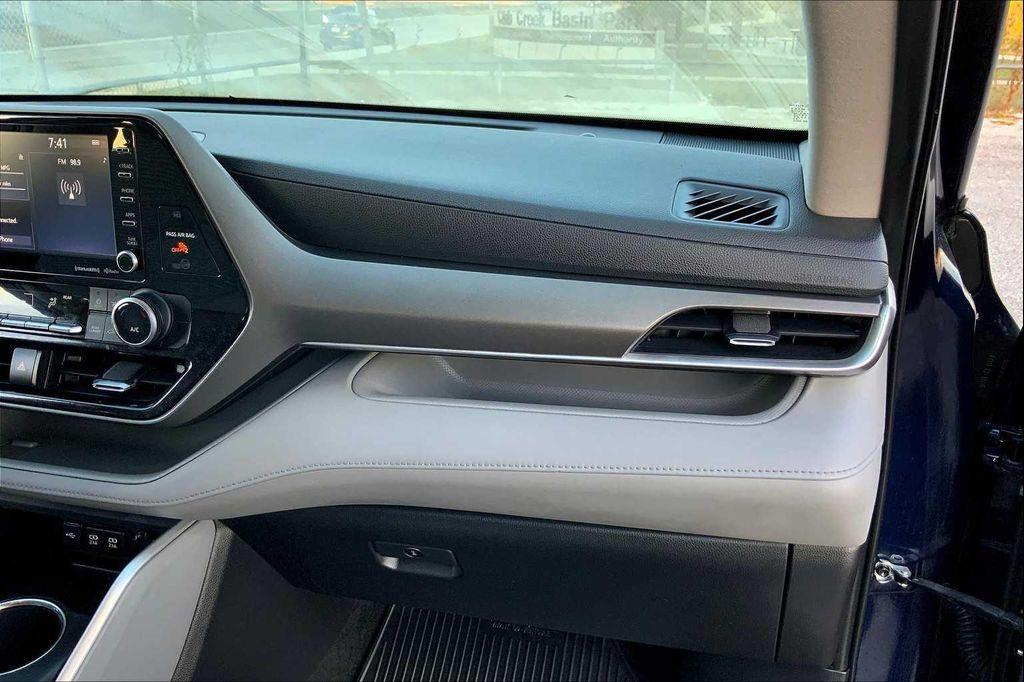 used 2021 Toyota Highlander car, priced at $20,744