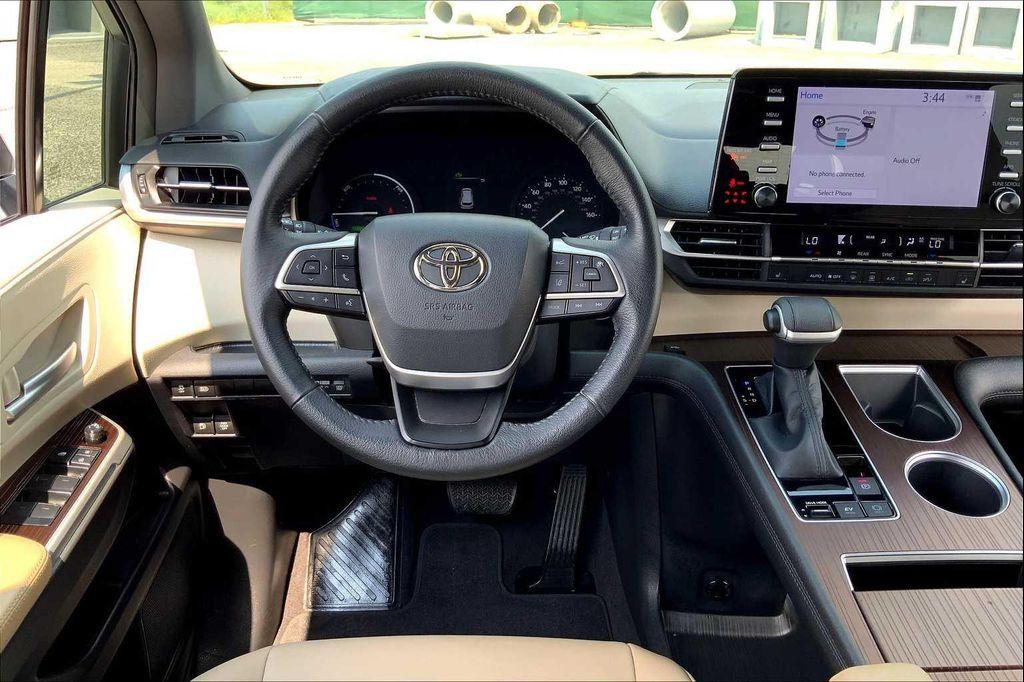 used 2022 Toyota Sienna car, priced at $41,988