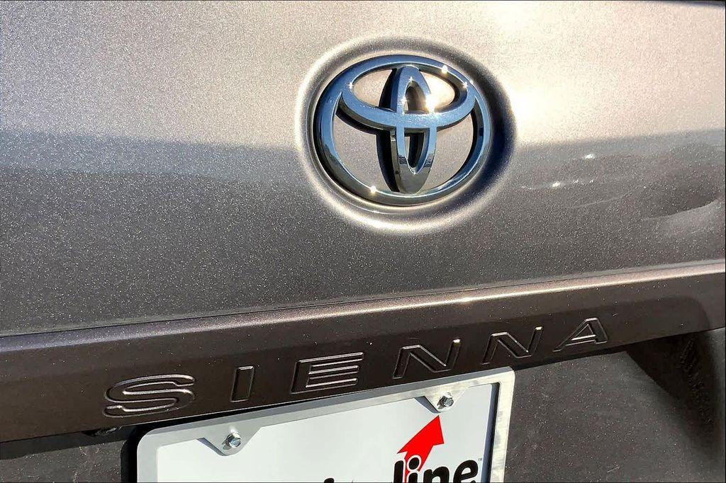 used 2015 Toyota Sienna car, priced at $10,299