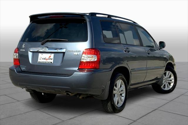 used 2007 Toyota Highlander Hybrid car, priced at $6,499