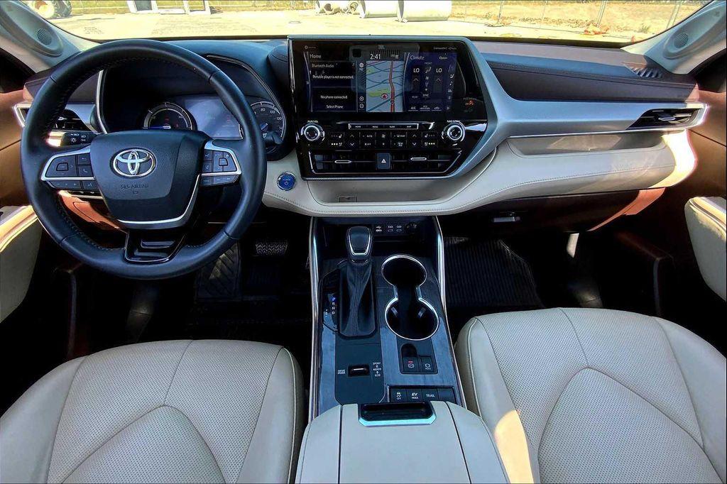 used 2022 Toyota Highlander Hybrid car, priced at $47,258