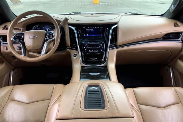 used 2019 Cadillac Escalade ESV car, priced at $39,957