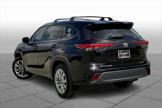 used 2020 Toyota Highlander car, priced at $33,994