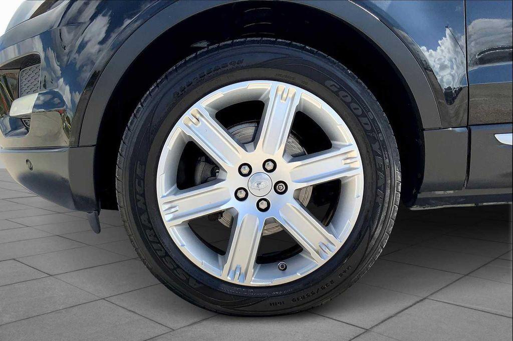 used 2015 Land Rover Range Rover Evoque car, priced at $15,694