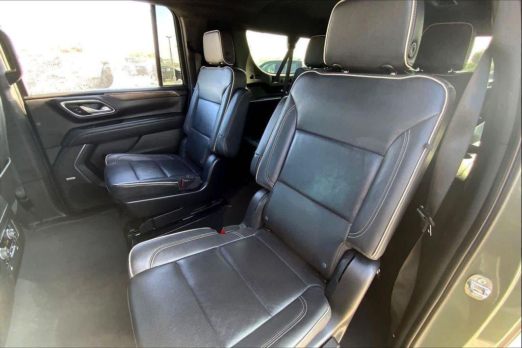 used 2023 Chevrolet Suburban car, priced at $40,728