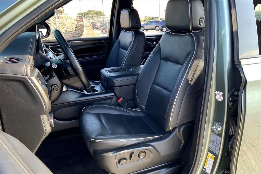 used 2023 Chevrolet Suburban car, priced at $40,728