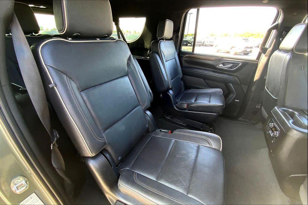 used 2023 Chevrolet Suburban car, priced at $40,728