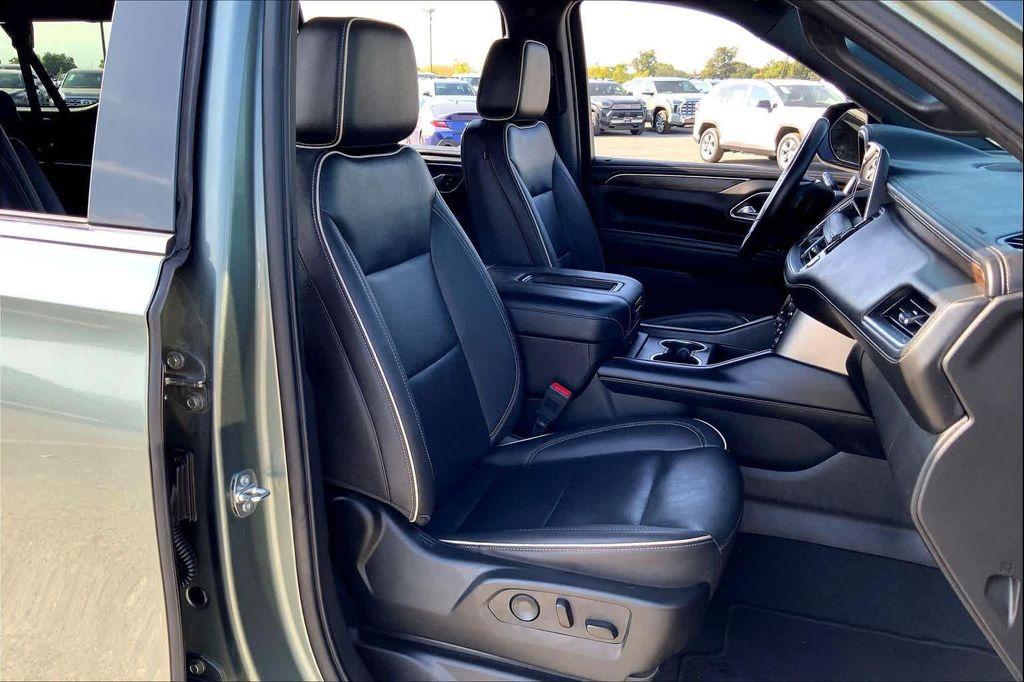 used 2023 Chevrolet Suburban car, priced at $40,728