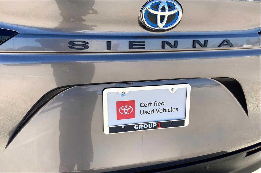 used 2022 Toyota Sienna car, priced at $38,994