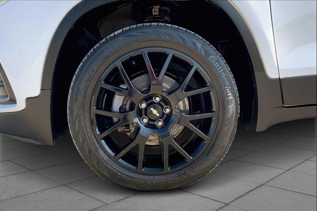 used 2022 Chevrolet Trax car, priced at $15,978