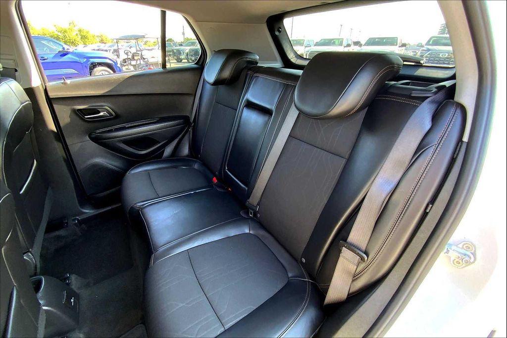 used 2022 Chevrolet Trax car, priced at $15,978