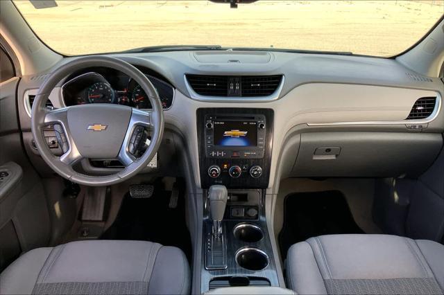 used 2015 Chevrolet Traverse car, priced at $8,994