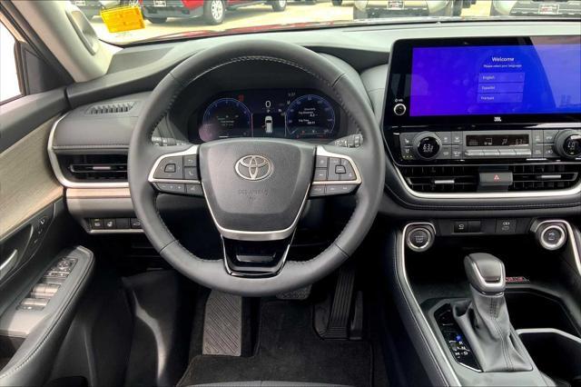 used 2025 Toyota Grand Highlander car, priced at $57,450