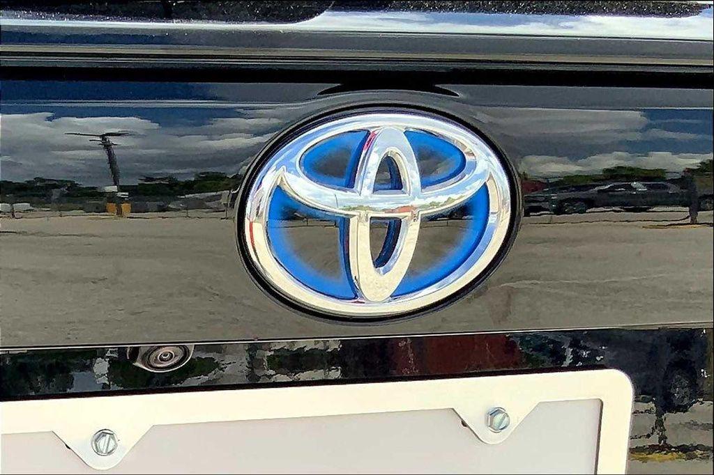 used 2024 Toyota RAV4 Hybrid car, priced at $30,579