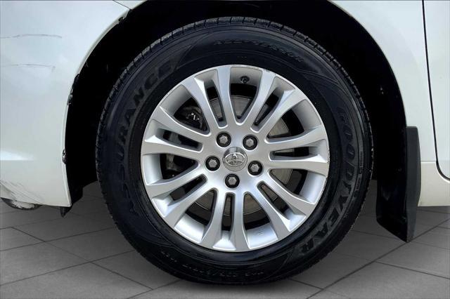 used 2015 Toyota Sienna car, priced at $15,461