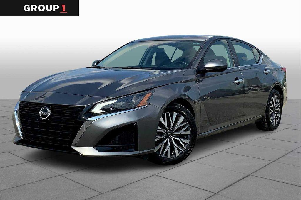 used 2023 Nissan Altima car, priced at $18,994